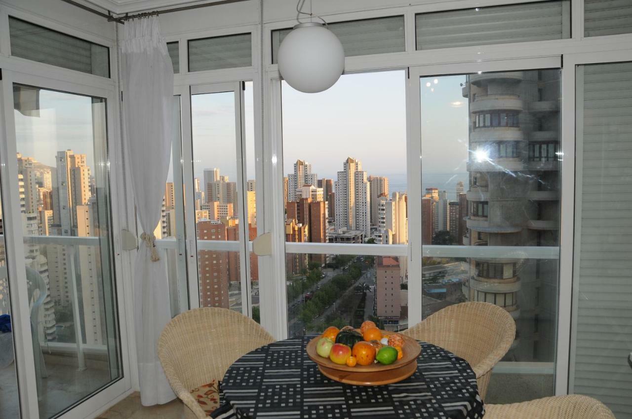 Apartamento Neptuno เบนิดอร์ม ภายนอก รูปภาพ