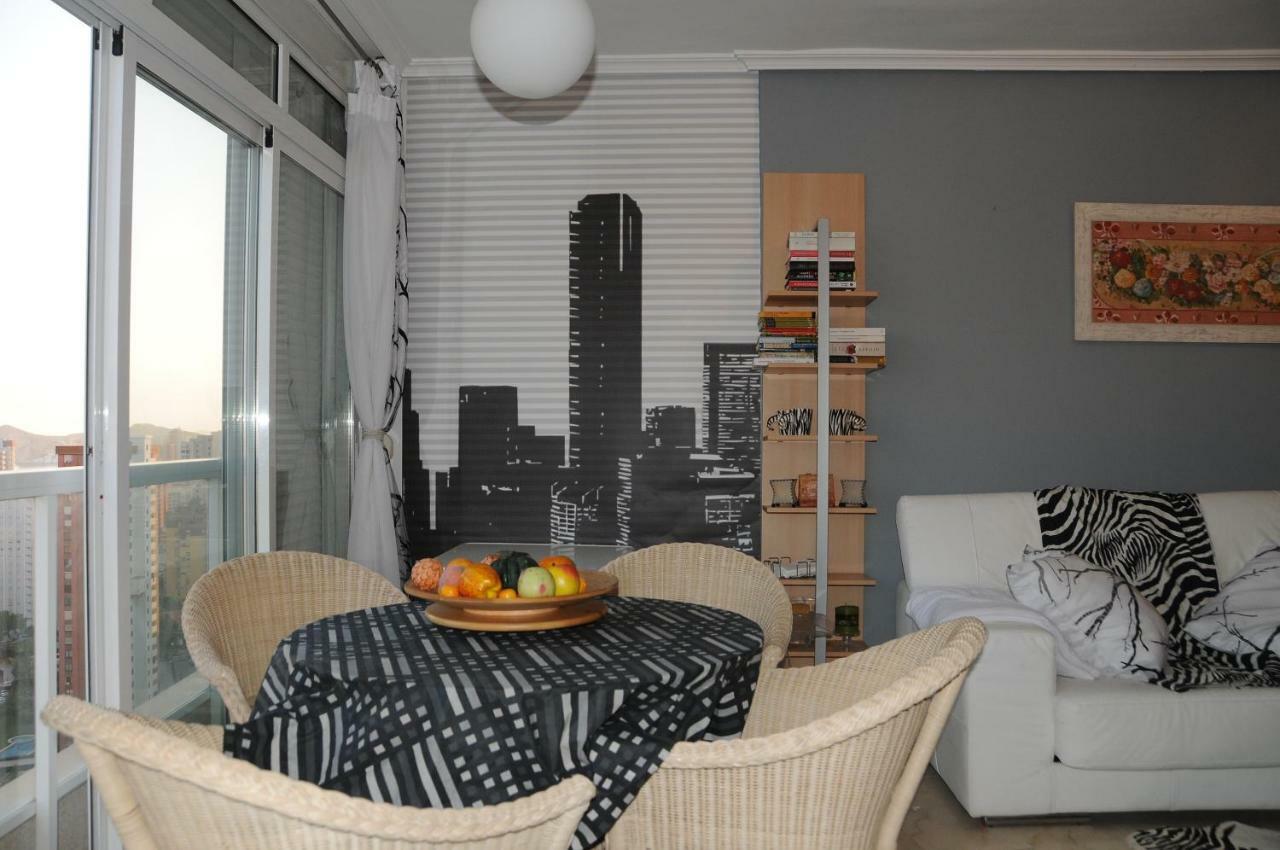 Apartamento Neptuno เบนิดอร์ม ภายนอก รูปภาพ