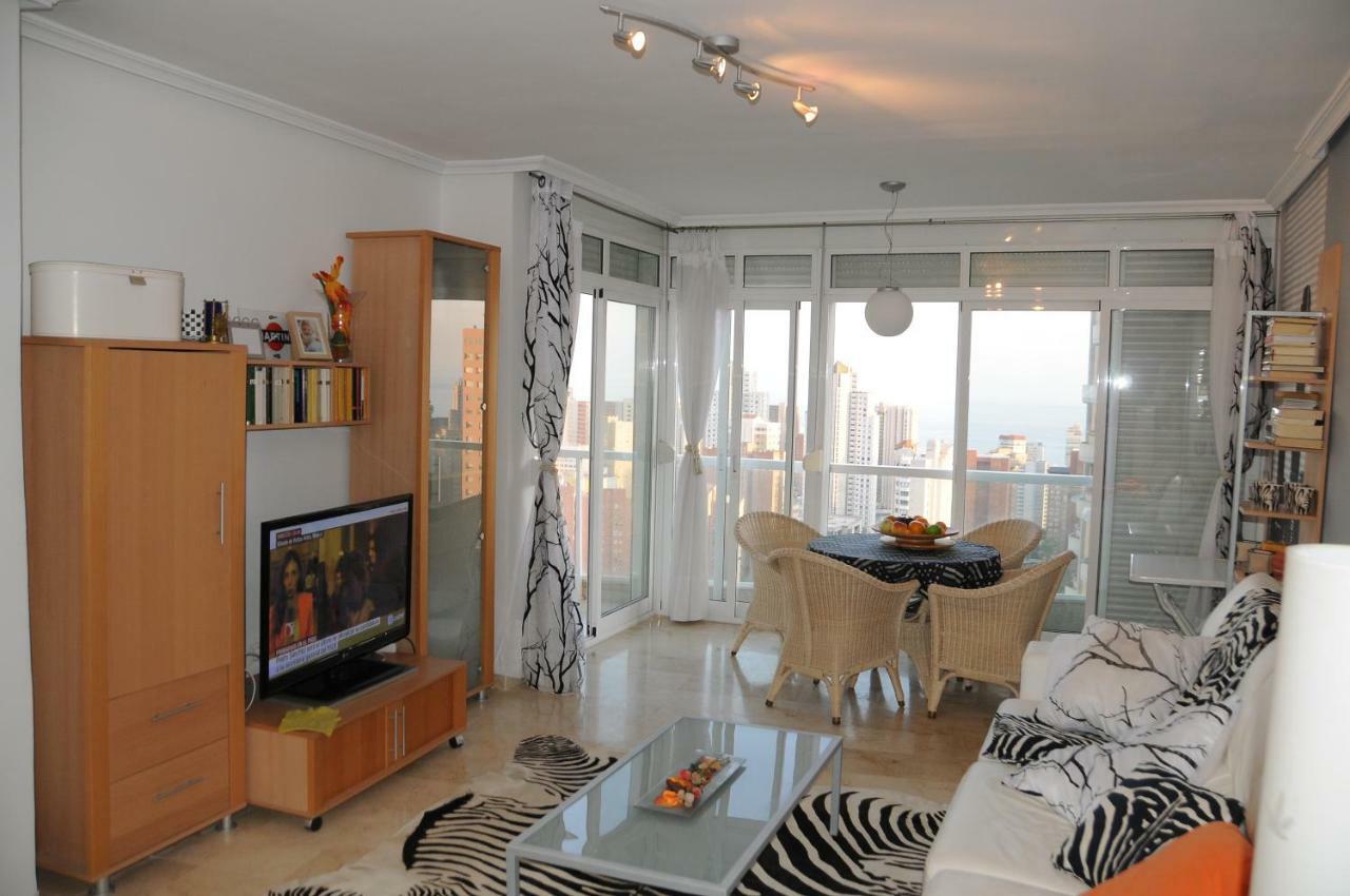 Apartamento Neptuno เบนิดอร์ม ภายนอก รูปภาพ