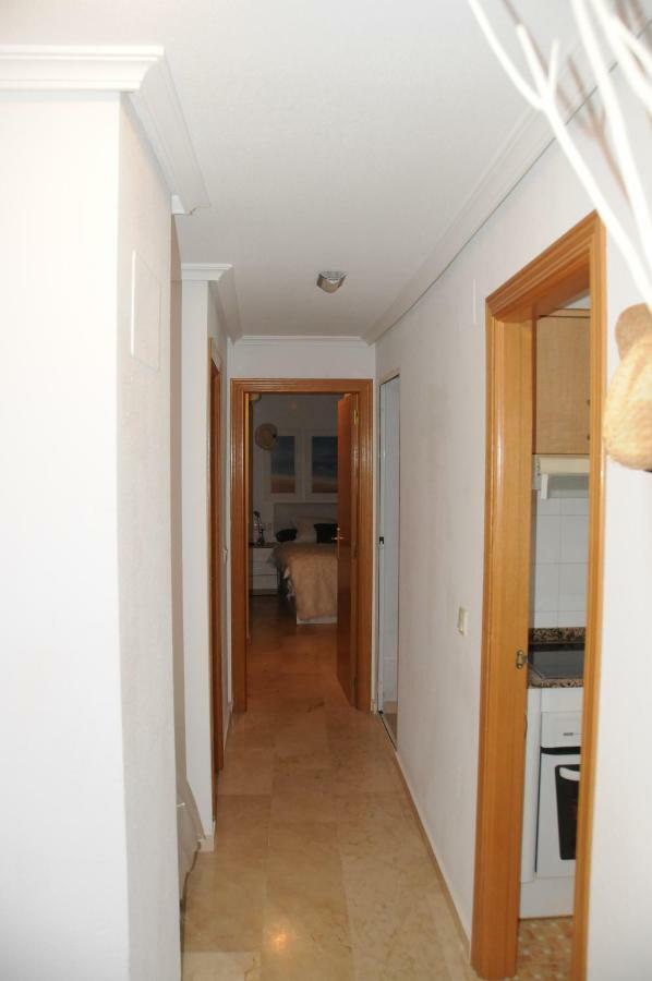 Apartamento Neptuno เบนิดอร์ม ภายนอก รูปภาพ